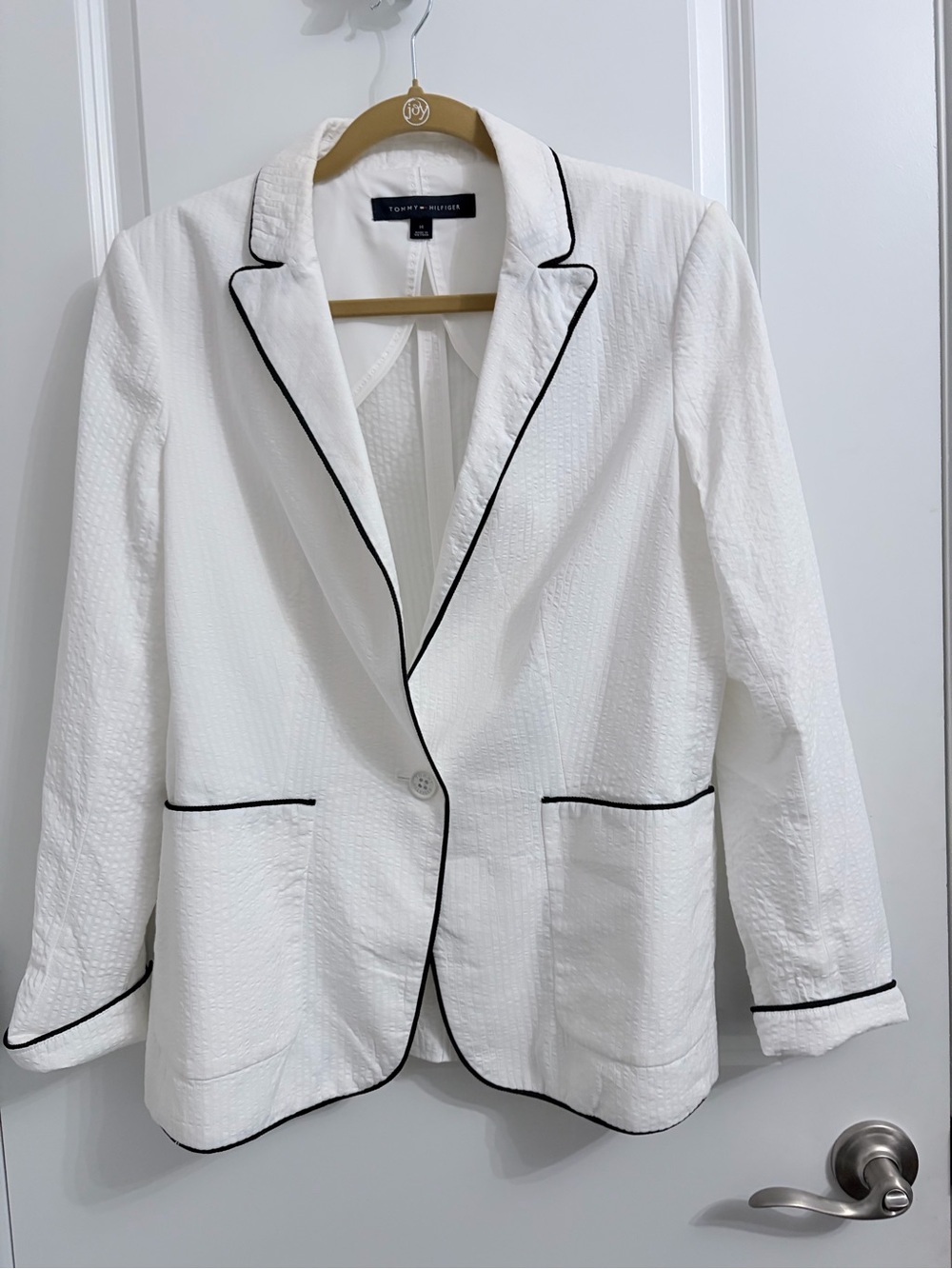 Tommy Hilfiger Women's White Textured Blazer with Navy Blue Piping